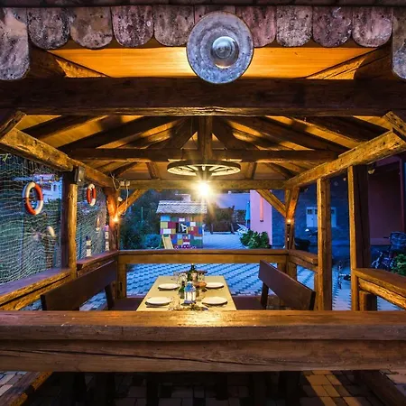 Adriatic Star Apartman Banjol