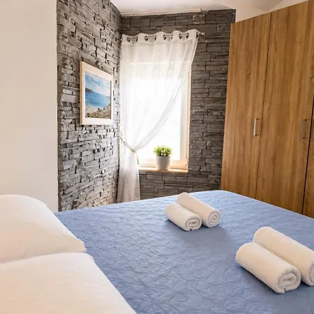 Adriatic Star Apartamento Banjol